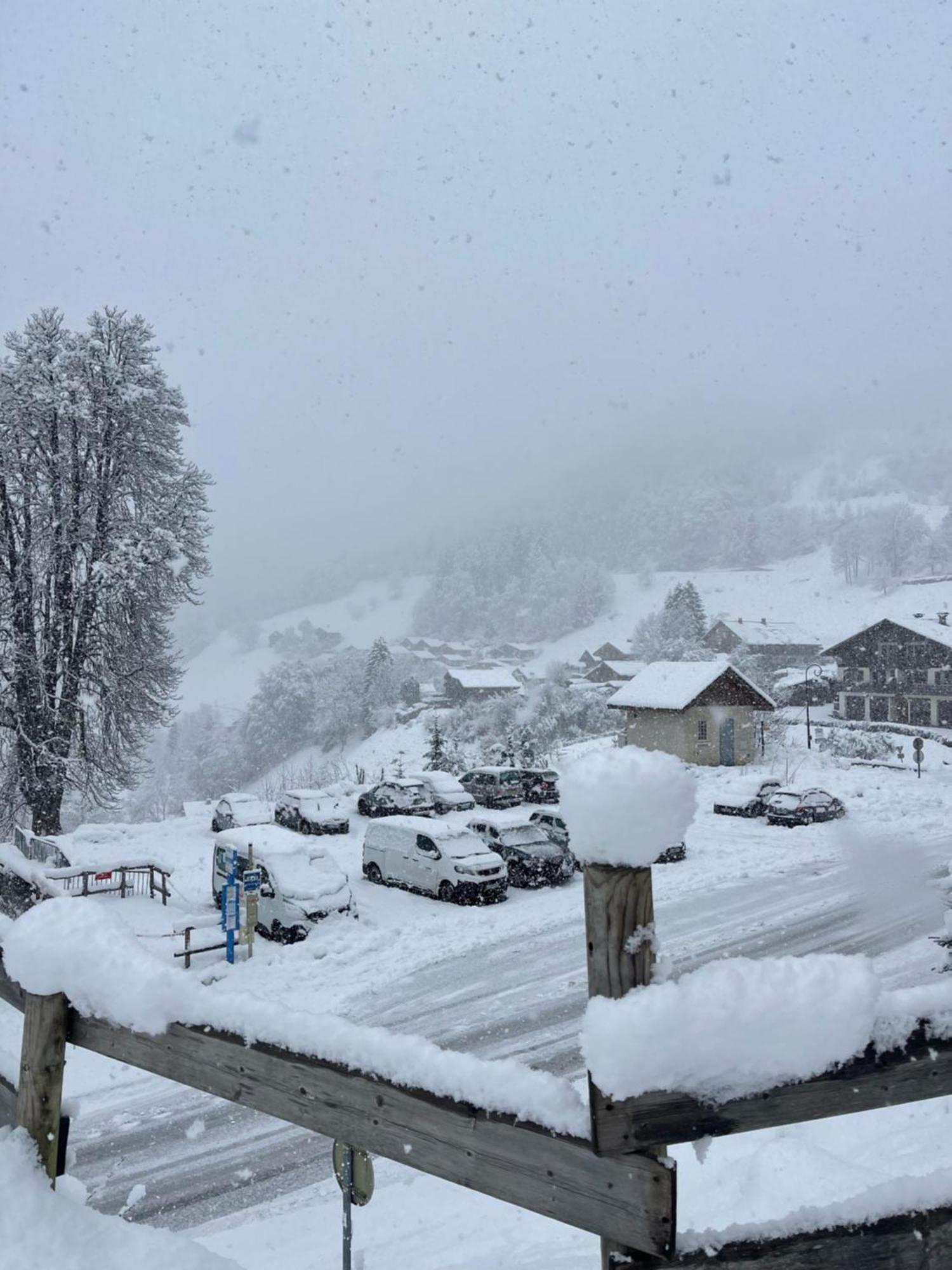 Hotel Le Montblanc Flumet Zewnętrze zdjęcie